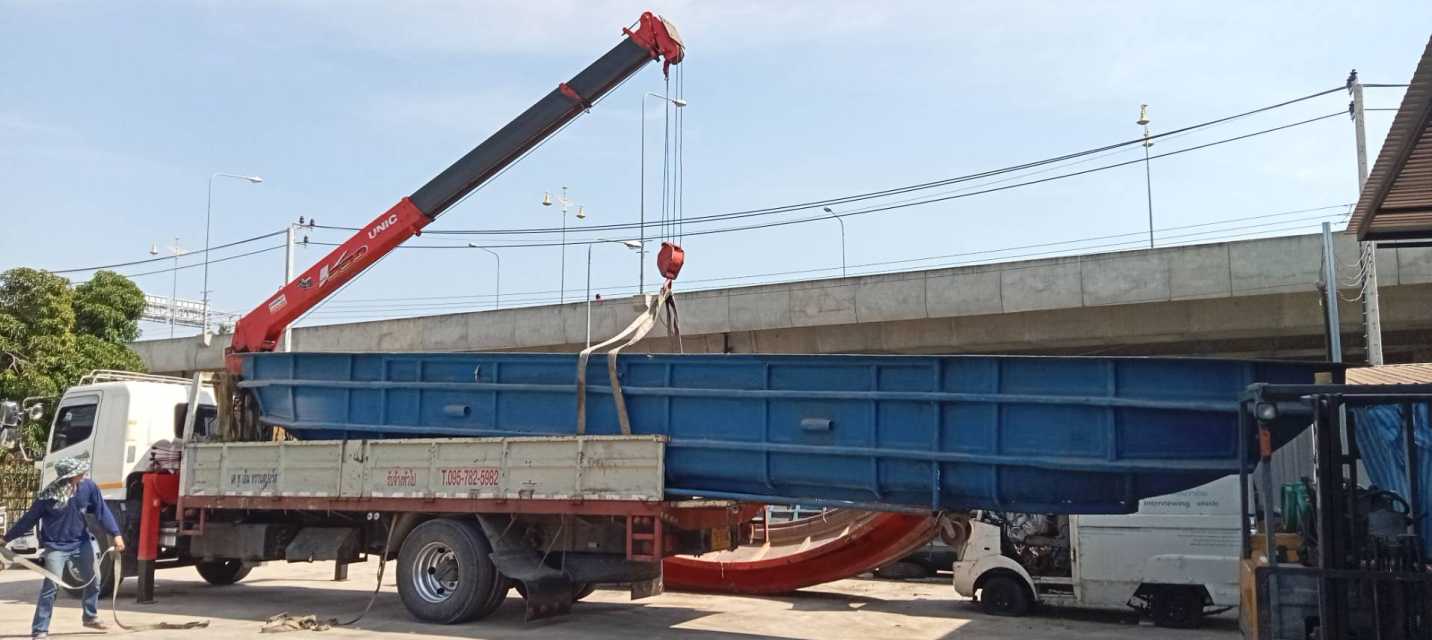 15 - https://คํานึงรถเครนรถเฮี๊ยบรับจ้าง.com | คํานึงรถเฮี๊ยบรับจ้าง - ให้บริการรถเฮียบรับจ้าง เพื่อการขนย้ายสิ่งของต่างๆ ที่มีขนาดใหญ่ ให้บริการอำนวยความสะดวกได้เป็นอย่างดี บริการรถเฮียบรับจ้าง 4 ล้อ ให้เลือกอยู่หลากหลายแบบ เช่น รถเฮี๊ยบรับจ้าง 10 ตัน 3 ตัน 5 ตัน ที่พร้อมรองรับความต้องการของผู้ขนย้ายได้เป็นอย่างดี