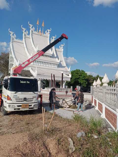 37 - https://คํานึงรถเครนรถเฮี๊ยบรับจ้าง.com | คํานึงรถเฮี๊ยบรับจ้าง - ให้บริการรถเฮียบรับจ้าง เพื่อการขนย้ายสิ่งของต่างๆ ที่มีขนาดใหญ่ ให้บริการอำนวยความสะดวกได้เป็นอย่างดี บริการรถเฮียบรับจ้าง 4 ล้อ ให้เลือกอยู่หลากหลายแบบ เช่น รถเฮี๊ยบรับจ้าง 10 ตัน 3 ตัน 5 ตัน ที่พร้อมรองรับความต้องการของผู้ขนย้ายได้เป็นอย่างดี