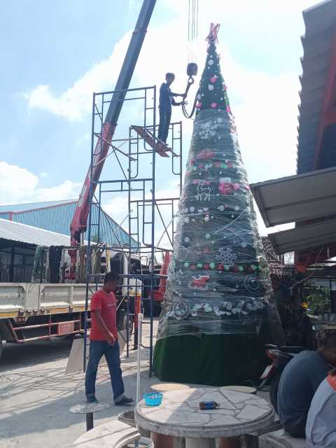 43 - https://คํานึงรถเครนรถเฮี๊ยบรับจ้าง.com | คํานึงรถเฮี๊ยบรับจ้าง - ให้บริการรถเฮียบรับจ้าง เพื่อการขนย้ายสิ่งของต่างๆ ที่มีขนาดใหญ่ ให้บริการอำนวยความสะดวกได้เป็นอย่างดี บริการรถเฮียบรับจ้าง 4 ล้อ ให้เลือกอยู่หลากหลายแบบ เช่น รถเฮี๊ยบรับจ้าง 10 ตัน 3 ตัน 5 ตัน ที่พร้อมรองรับความต้องการของผู้ขนย้ายได้เป็นอย่างดี